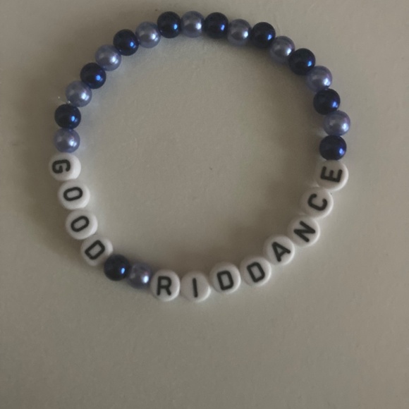 Gracie Abrams Albums Bracelet Set - Picture 2 of 7